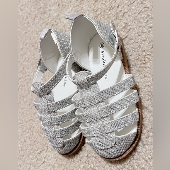 New with out tags Koala kids sparkly sandals - Picture 3 of 4